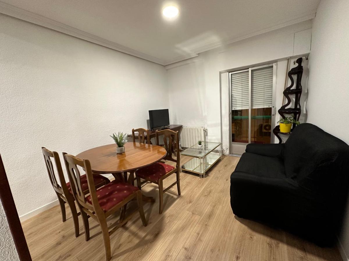 Licenciado Vidriera Apartment Madrid Exterior foto